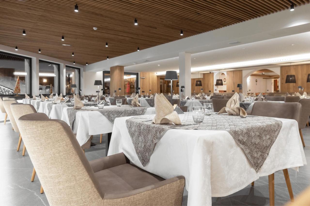 ליביניו Hotel Bucaneve מראה חיצוני תמונה