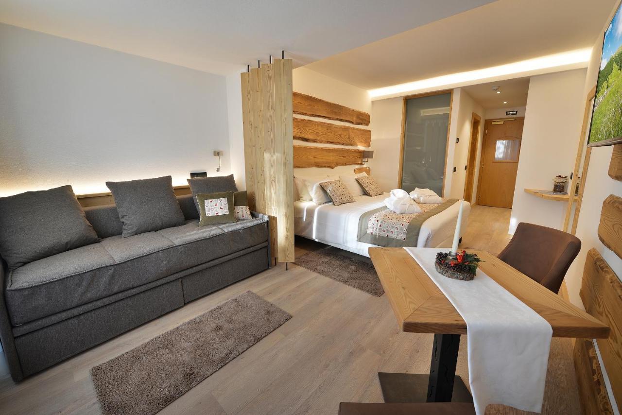 ליביניו Hotel Bucaneve מראה חיצוני תמונה