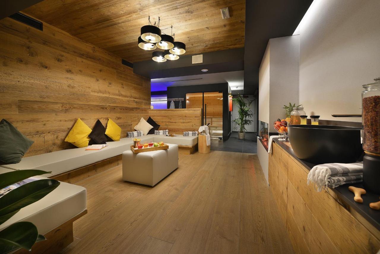 ליביניו Hotel Bucaneve מראה חיצוני תמונה