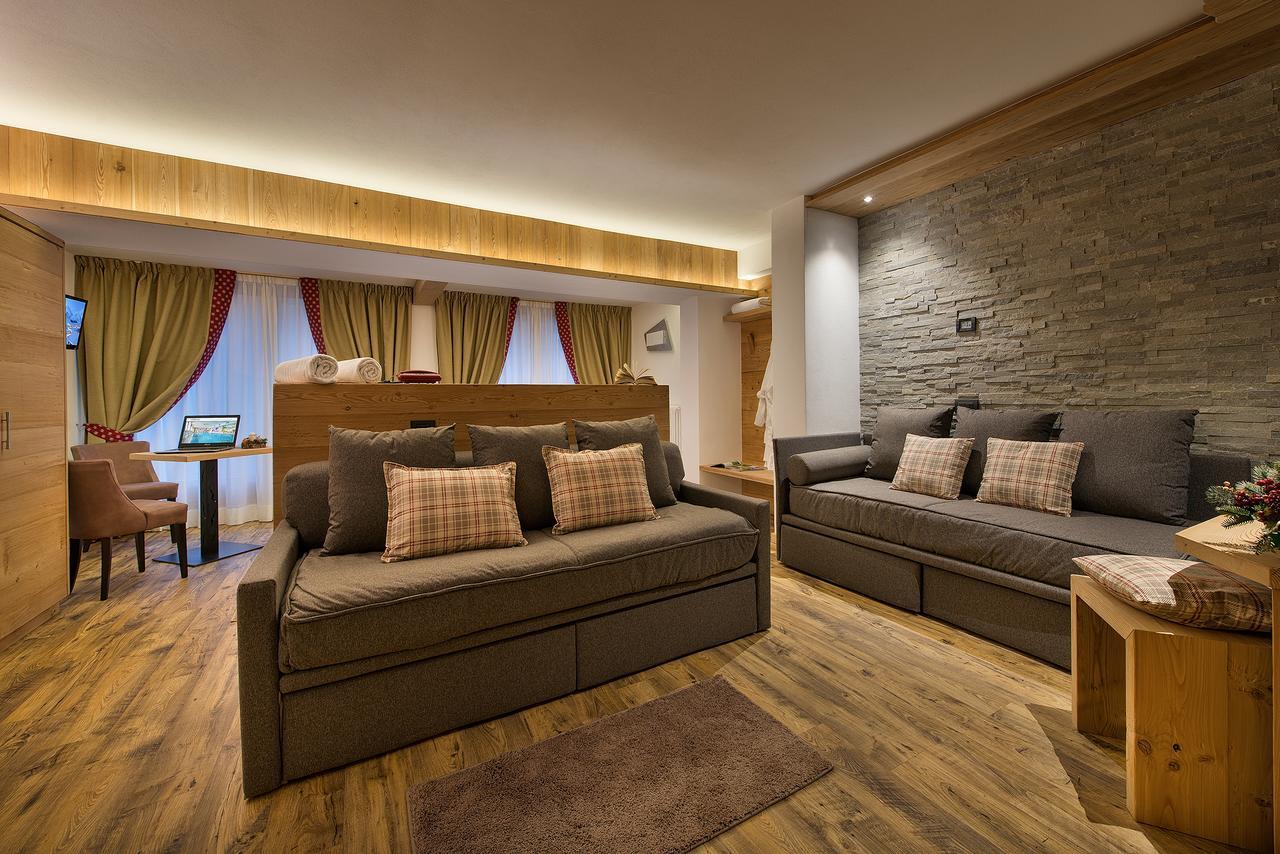 ליביניו Hotel Bucaneve מראה חיצוני תמונה